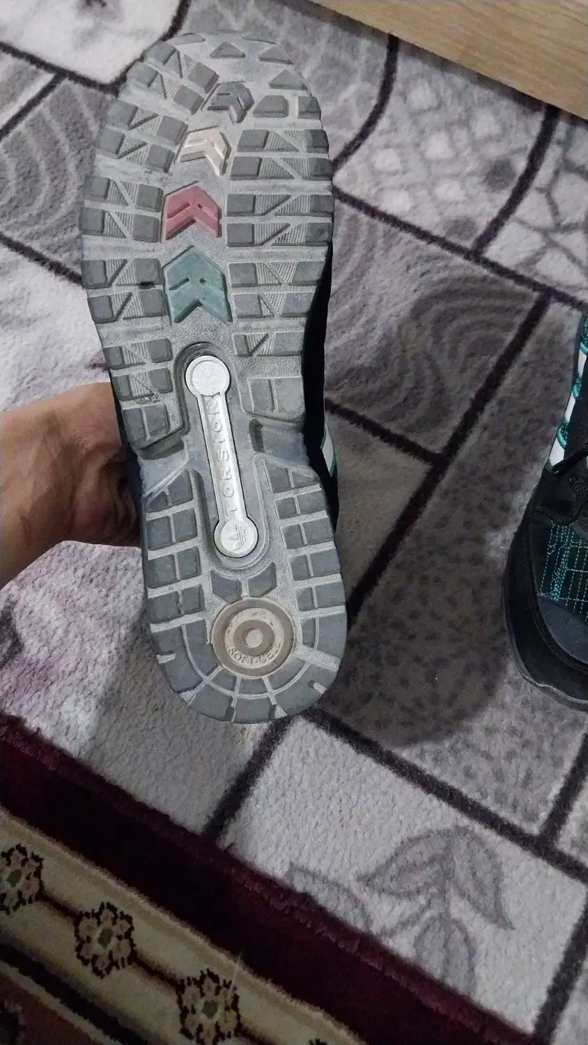 کتونی کاشیون سفارش کره|کیف، کفش، کمربند|نسیم‌شهر, |دیوار