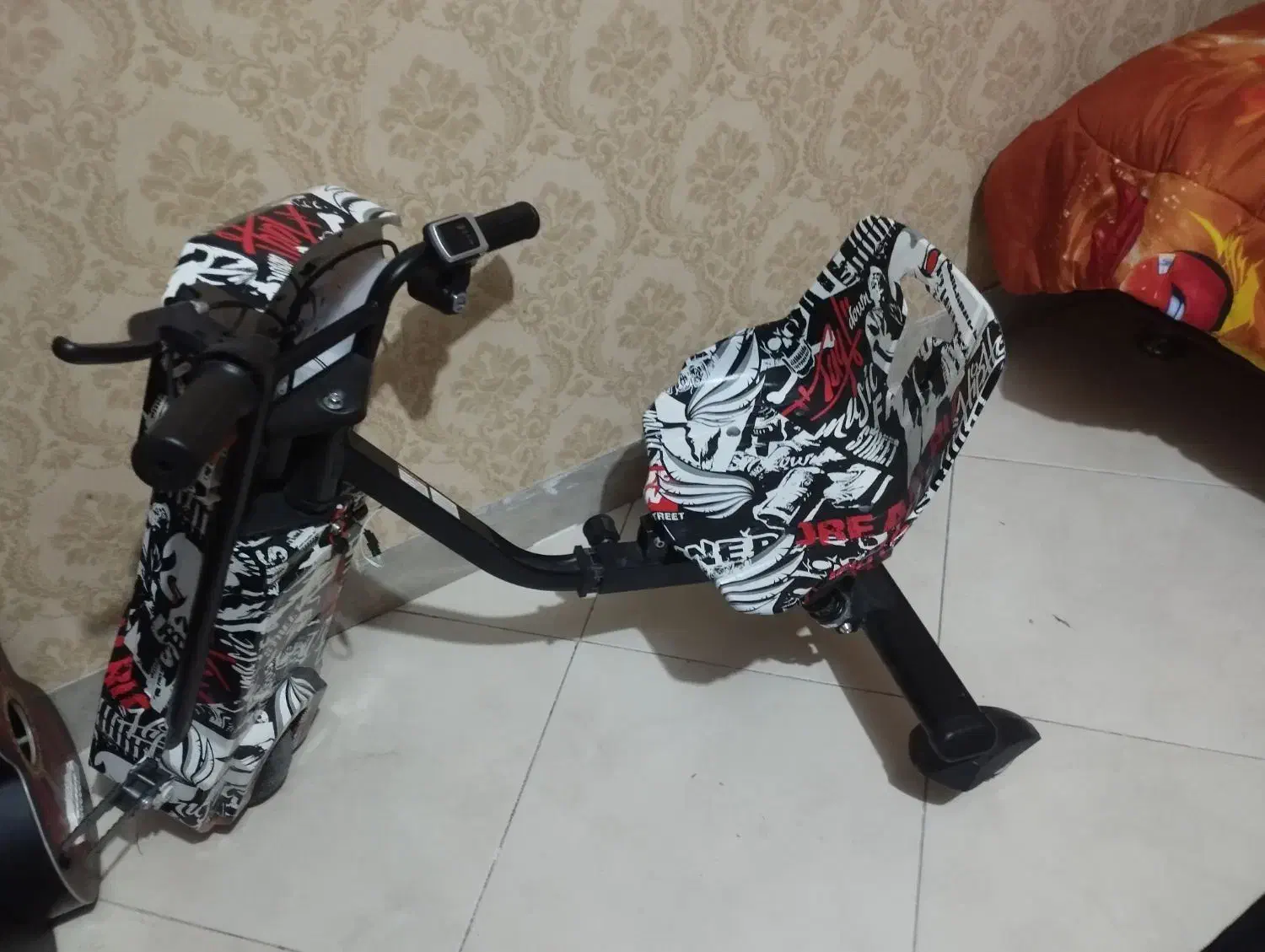 اسکوتر برقی دریفت|دوچرخه، اسکیت، اسکوتر|فولادشهر, مسکن مهر فولادشهر|دیوار