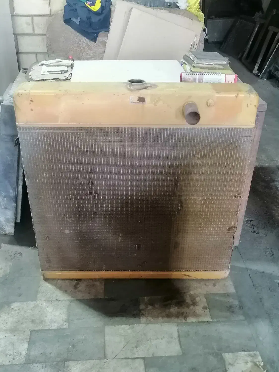 رادیاتور گریدر کوماتسو|قطعات یدکی و لوازم جانبی|اهواز, کمپلو جنوبی|دیوار