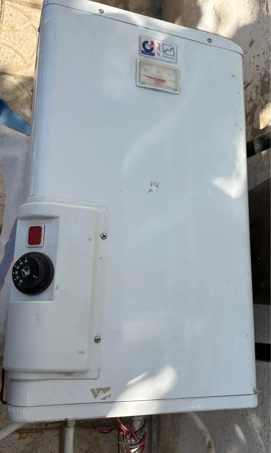 آب گرم کن برقی|آبگرمکن، پکیج، شوفاژ|مرودشت, بیست متری بیمارستان|دیوار