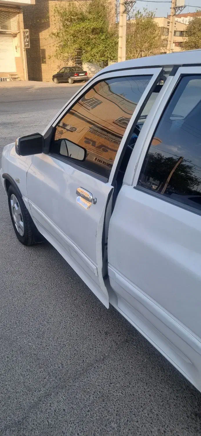 پراید ۱۳۲ تمیز و سالم|خودرو سواری و وانت|یزد, |دیوار