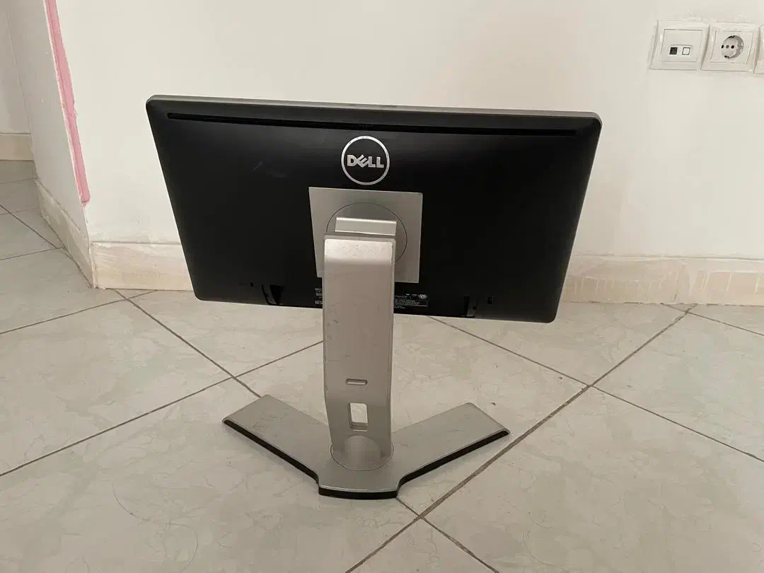 مانیتور DELL|قطعات و لوازم جانبی رایانه|تهران, خانی آباد نو جنوبی|دیوار