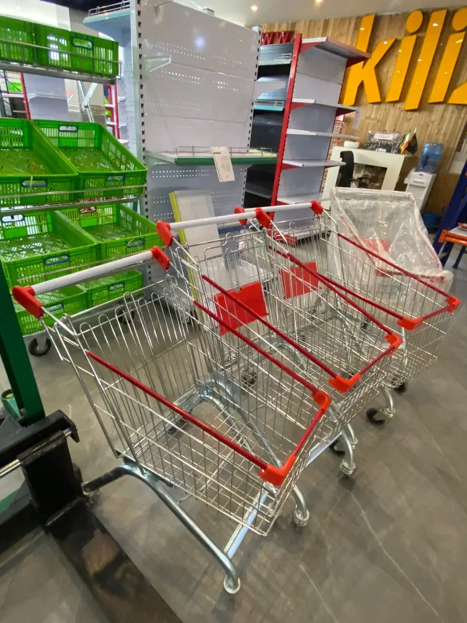 تجهیزات فروشگاهی چرخ 60 لیتری 80 لیتری سبد و گاری|فروشگاه و مغازه|پردیس, فاز ۱۱|دیوار