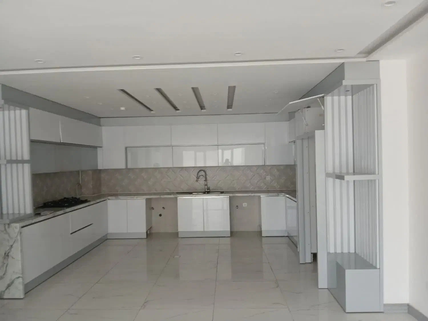 آپارتمان 130متری واقع در دادگستری فوری فوری|اجارهٔ آپارتمان|همدان, |دیوار