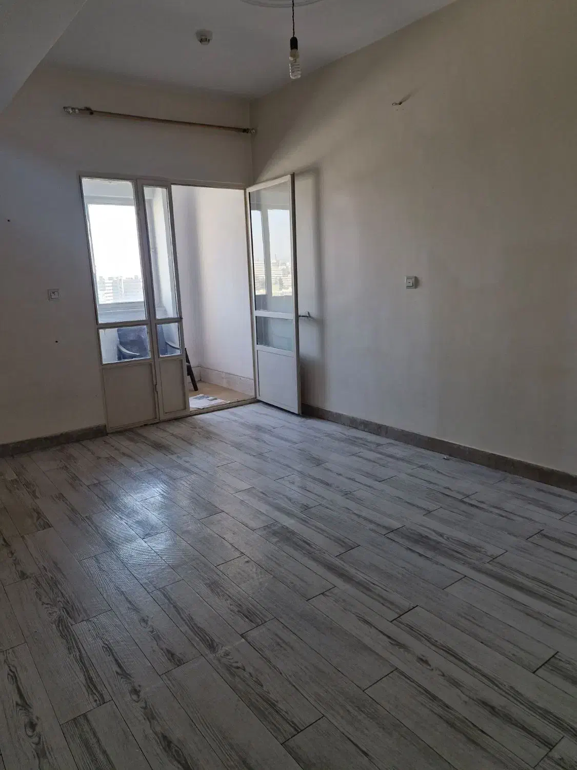 ۶۳ متری یکخوابه فاز دو بلوک ۵|فروش آپارتمان|تهران, اکباتان|دیوار