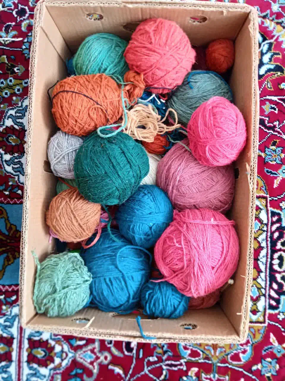 دار قالی و گلیم بافی|ابزارآلات|بروجرد, |دیوار