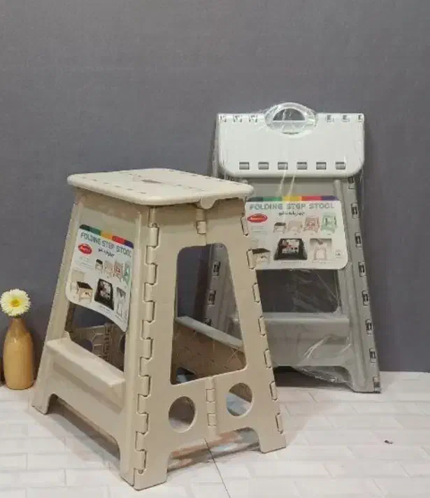 چهارپایه تاشو ناصر|صندلی و نیمکت|شاهینشهر, عطار|دیوار