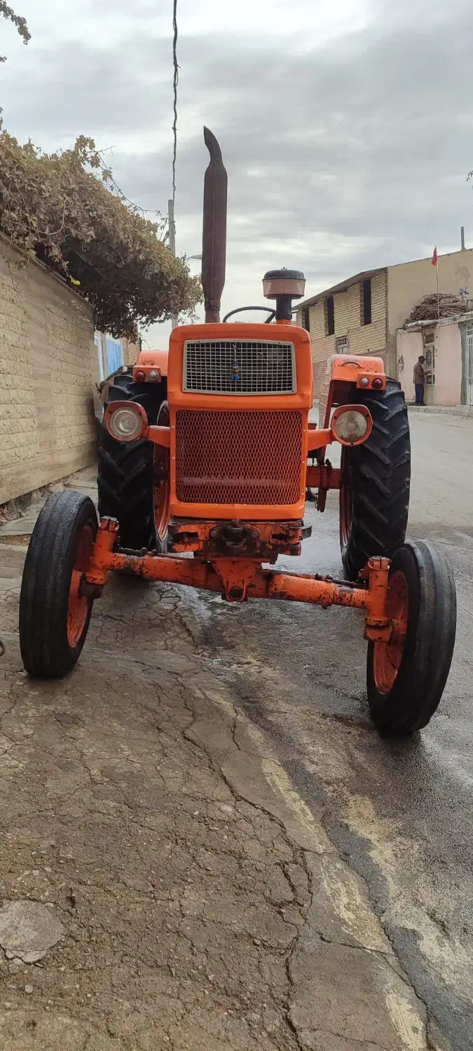 تراکتور رومانی مدل 60 درحد|خودرو سنگین|چادگان, |دیوار
