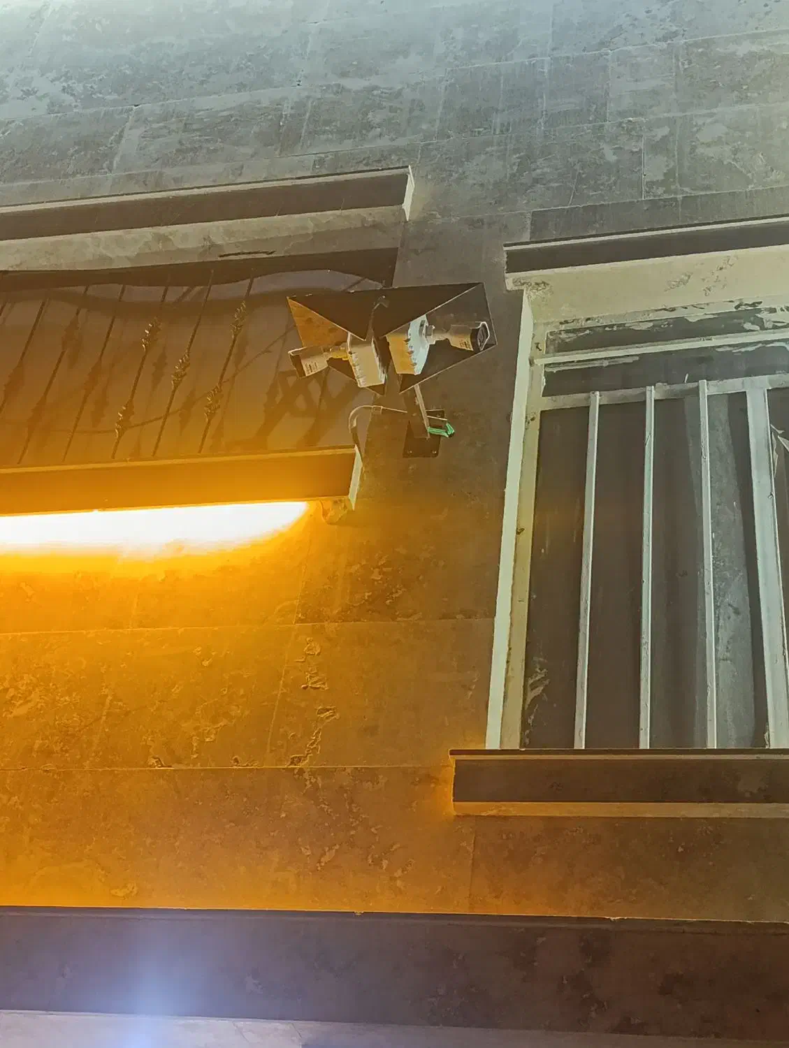 نصب حرفهای دوربین مداربسته ،نصاب|دوربین مداربسته|مشهد, تلگرد|دیوار