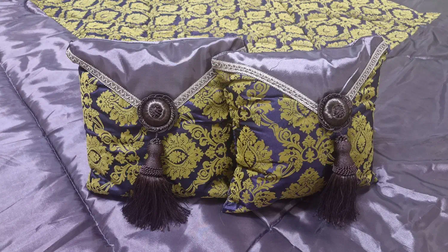 سرویس رو تختی دو نفره ۸ تکه وارداتی|سرویس روتختی|تبریز, |دیوار