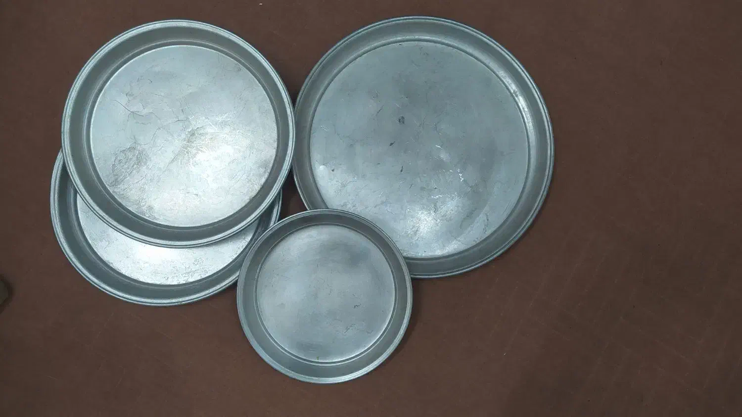 چهار تا سینی روحی و یک دیگ|ظروف پخت‌وپز|قم, پردیسان|دیوار