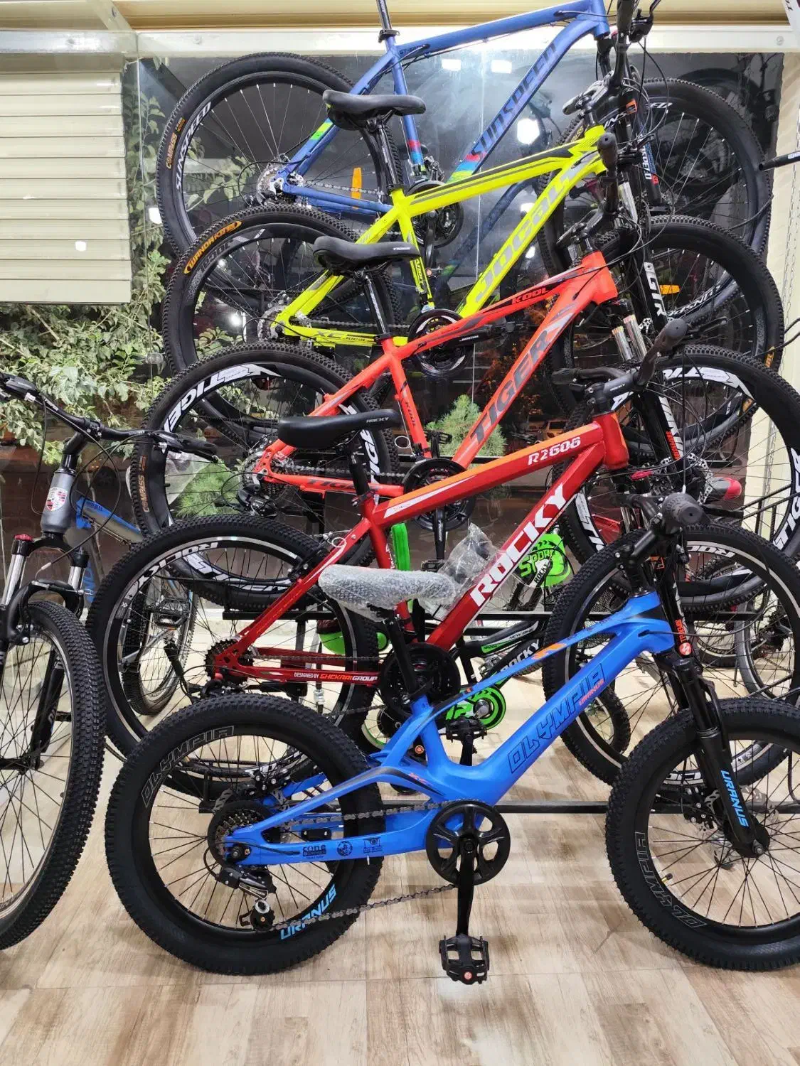 فروش اقساطی +فروشگاه امپراطور+/سایز ۲۷/۵|دوچرخه، اسکیت، اسکوتر|سیرجان, |دیوار