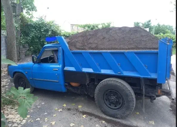 شن و ماسه با نیسان کمپرسی|خدمات حمل و نقل|رشت, جانبازان|دیوار