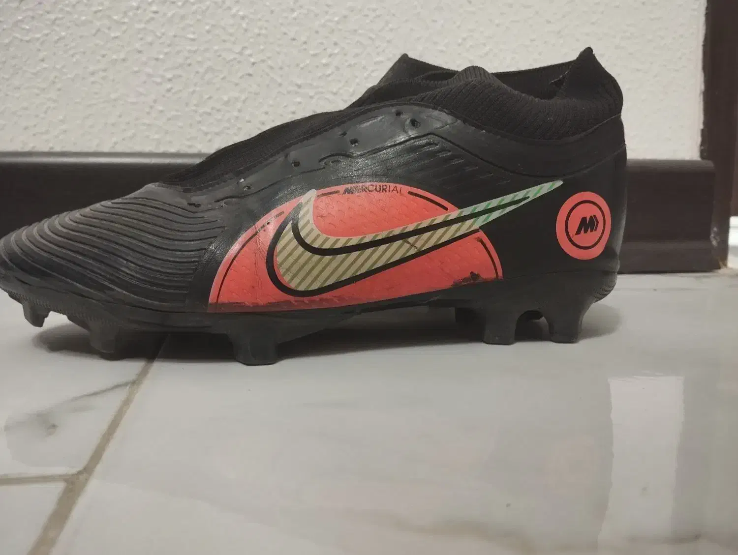 کفش فوتبال چمنی نایک مرکوریال|ورزش‌های توپی|شاهین‌شهر, عطار|دیوار