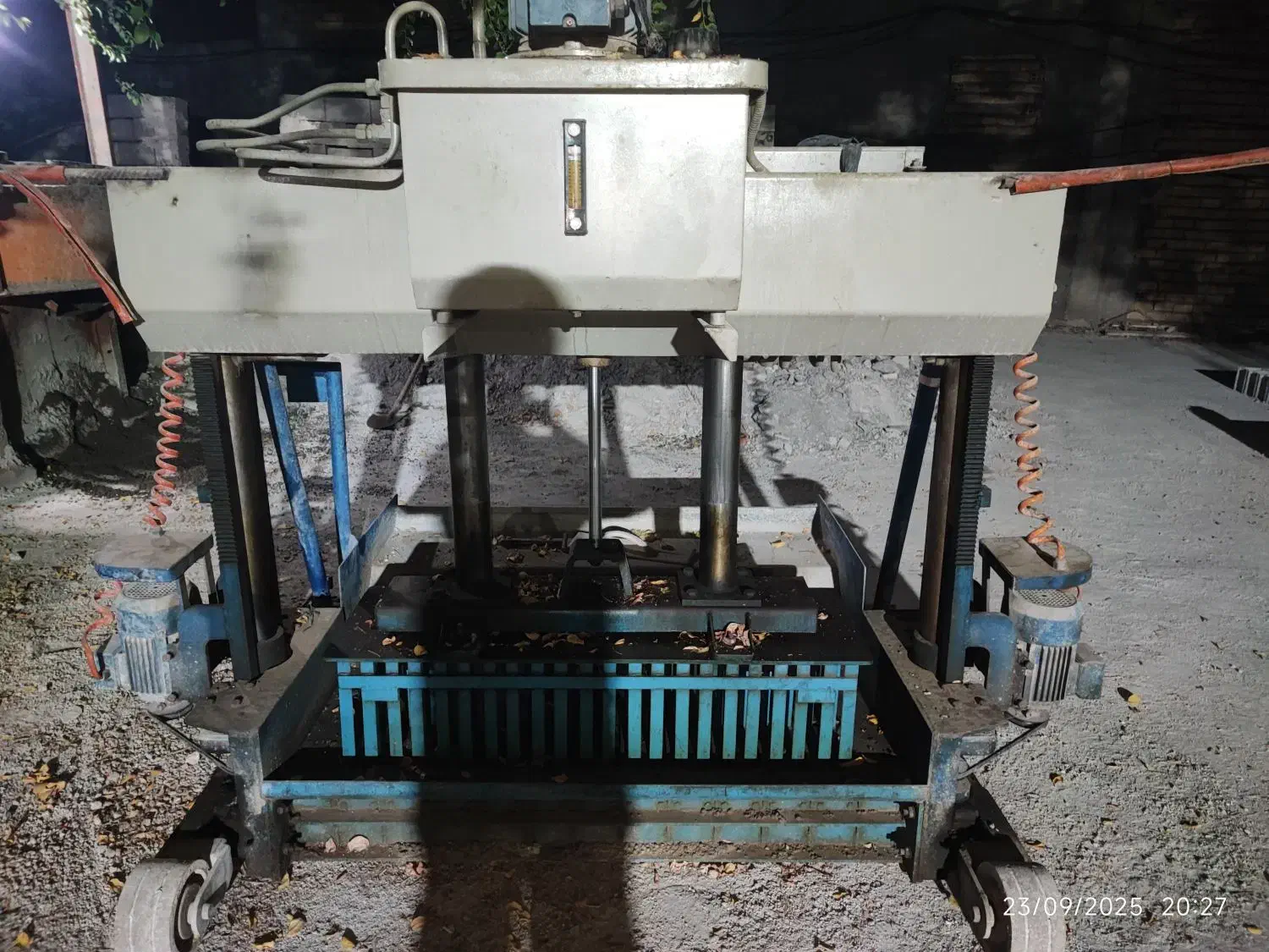 دستگاه بلوک زنی اتوماتیک|ماشین‌آلات صنعتی|اهواز, لشکرآباد|دیوار