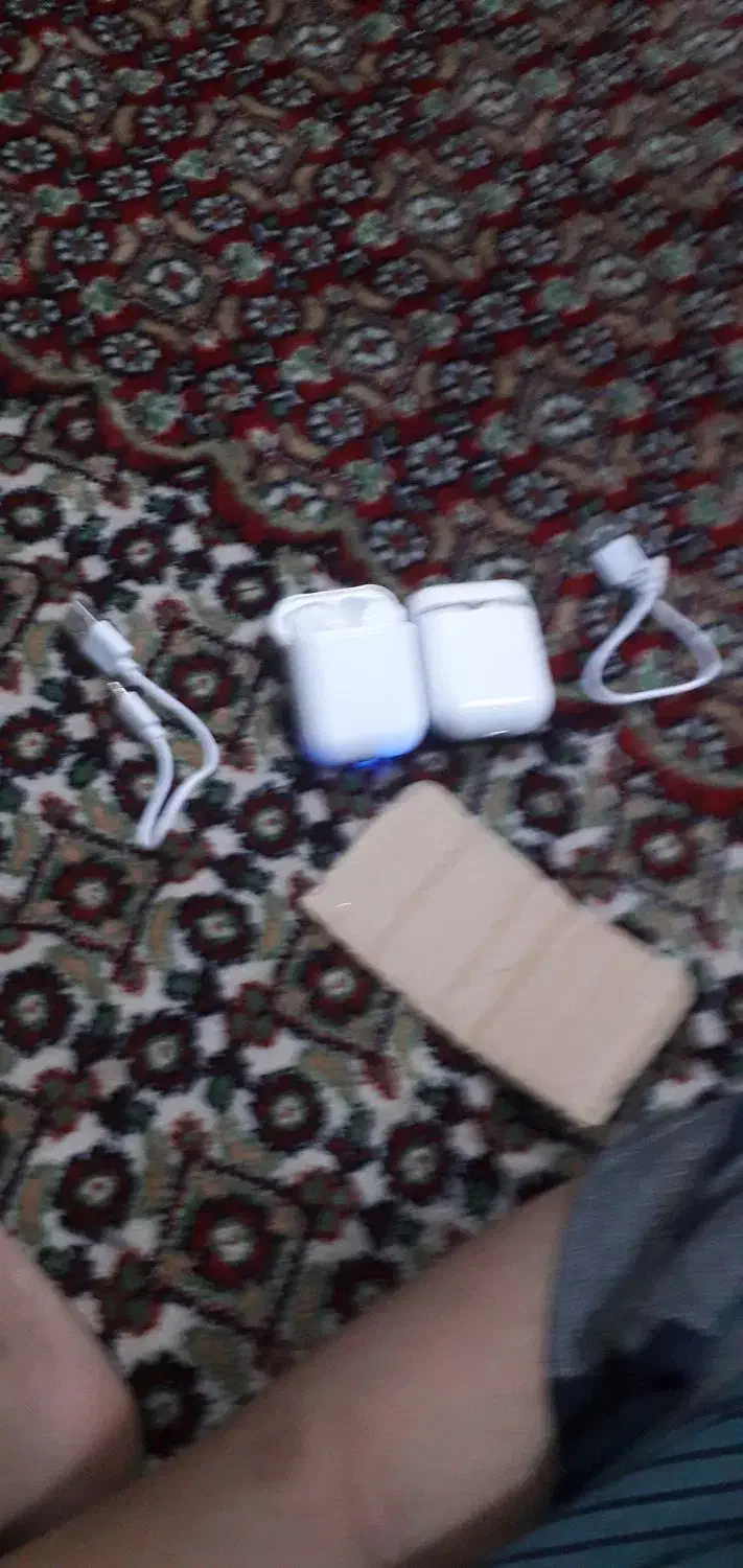 ایر پاد|صوتی و تصویری|بم, |دیوار