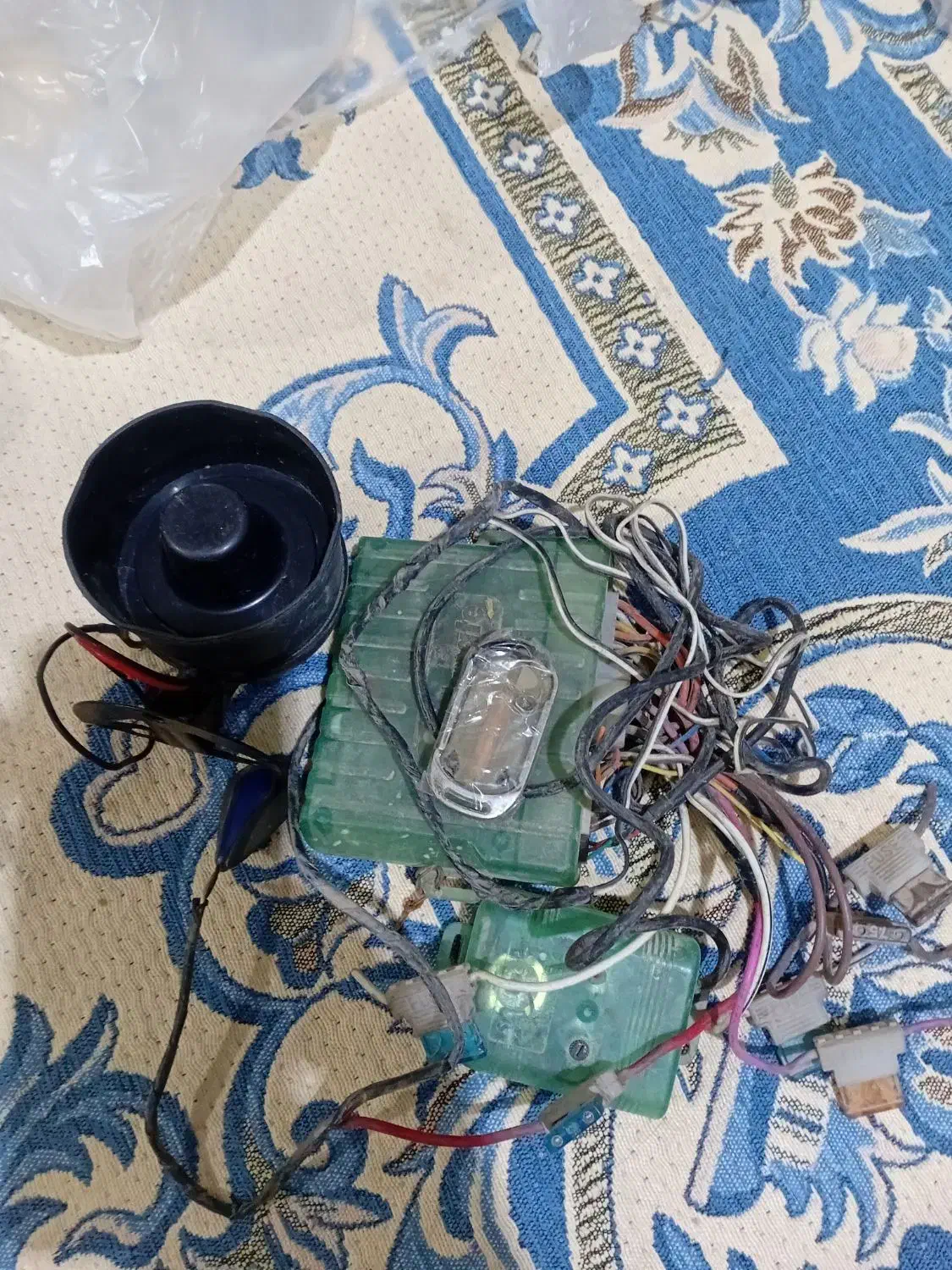 ضبط سایناs کوییک رله فن دزدگیراستوک|قطعات یدکی و لوازم جانبی|مشهد, سیس‌آباد|دیوار