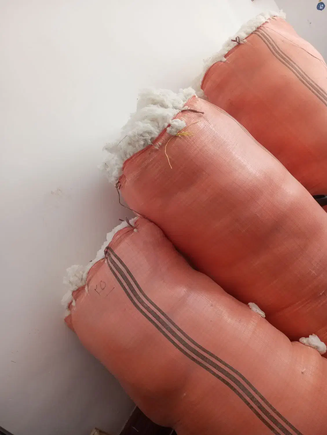 پنبه گل|رختخواب، بالش، پتو|داراب, |دیوار