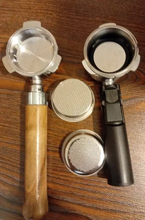 مینی پرسو .آسیاب دستی . پرتافیلتر . بسکت|کافیشاپ و رستوران|شاهینشهر, شهرک هشت بهشت|دیوار