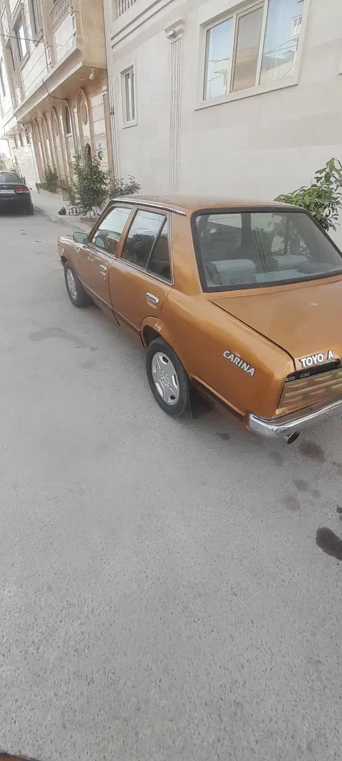 تویوتا کارینا مدل۱۳۵۷|خودرو کلاسیک|مرودشت, پشت سایپا‎|دیوار
