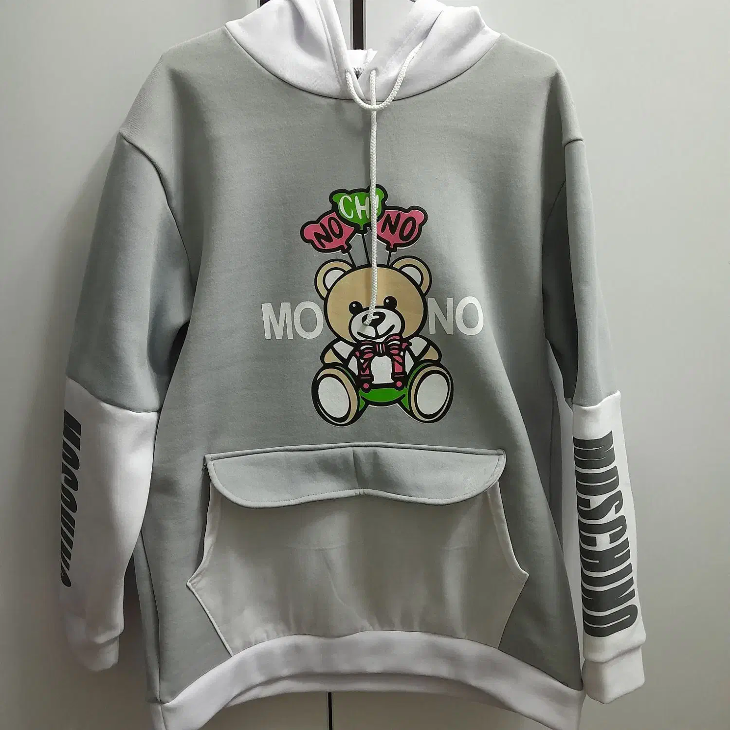 هودی طرح تدی|لباس|تربتحیدریه, بهزیستی|دیوار