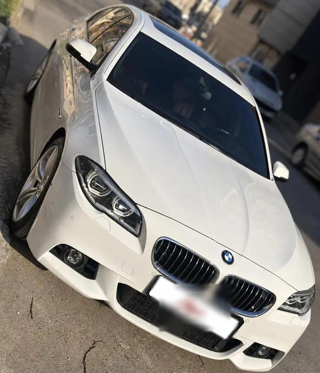 Bmw528i سفید فوق العاده تمیز و خوش رخ|خودرو سواری و وانت|تهران, صاحب الزمان|دیوار