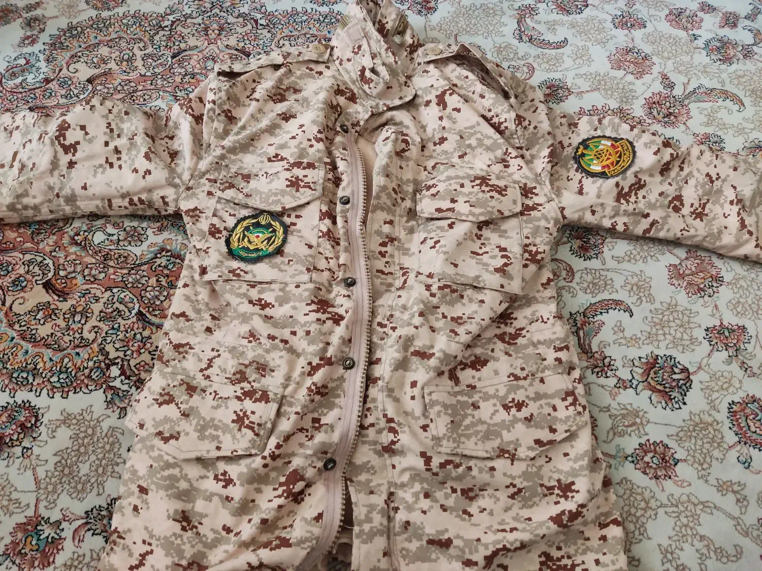 لباس نظامی ارتش نو نو هست|لباس|همدان, |دیوار