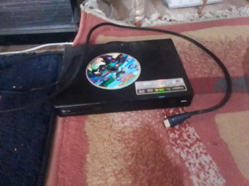 1200|پخش‌کننده DVD و ویدیو|چالوس, |دیوار