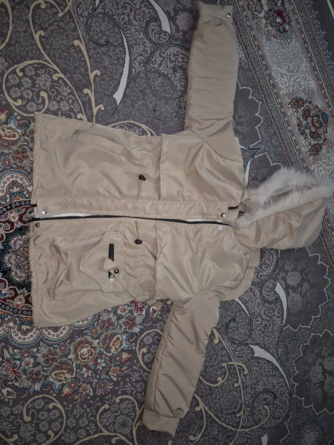 کاپشن|لباس|تهران, خزانه|دیوار