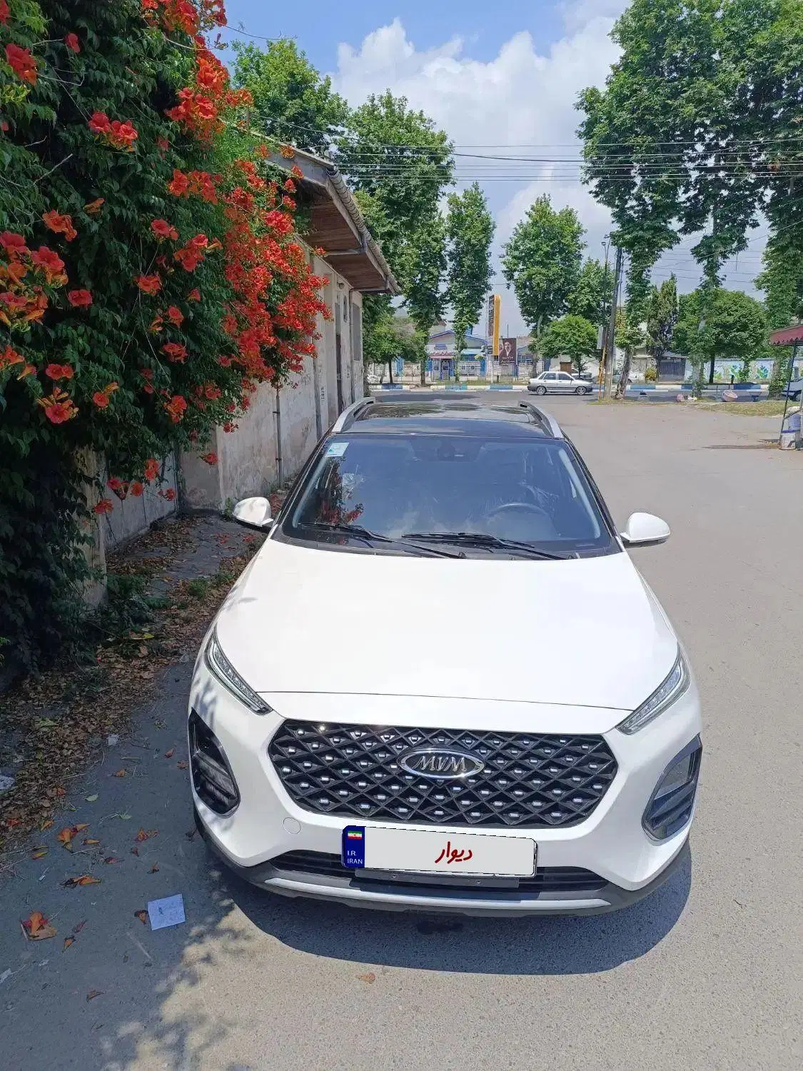x22 pro|خودرو سواری و وانت|صومعهسرا, |دیوار