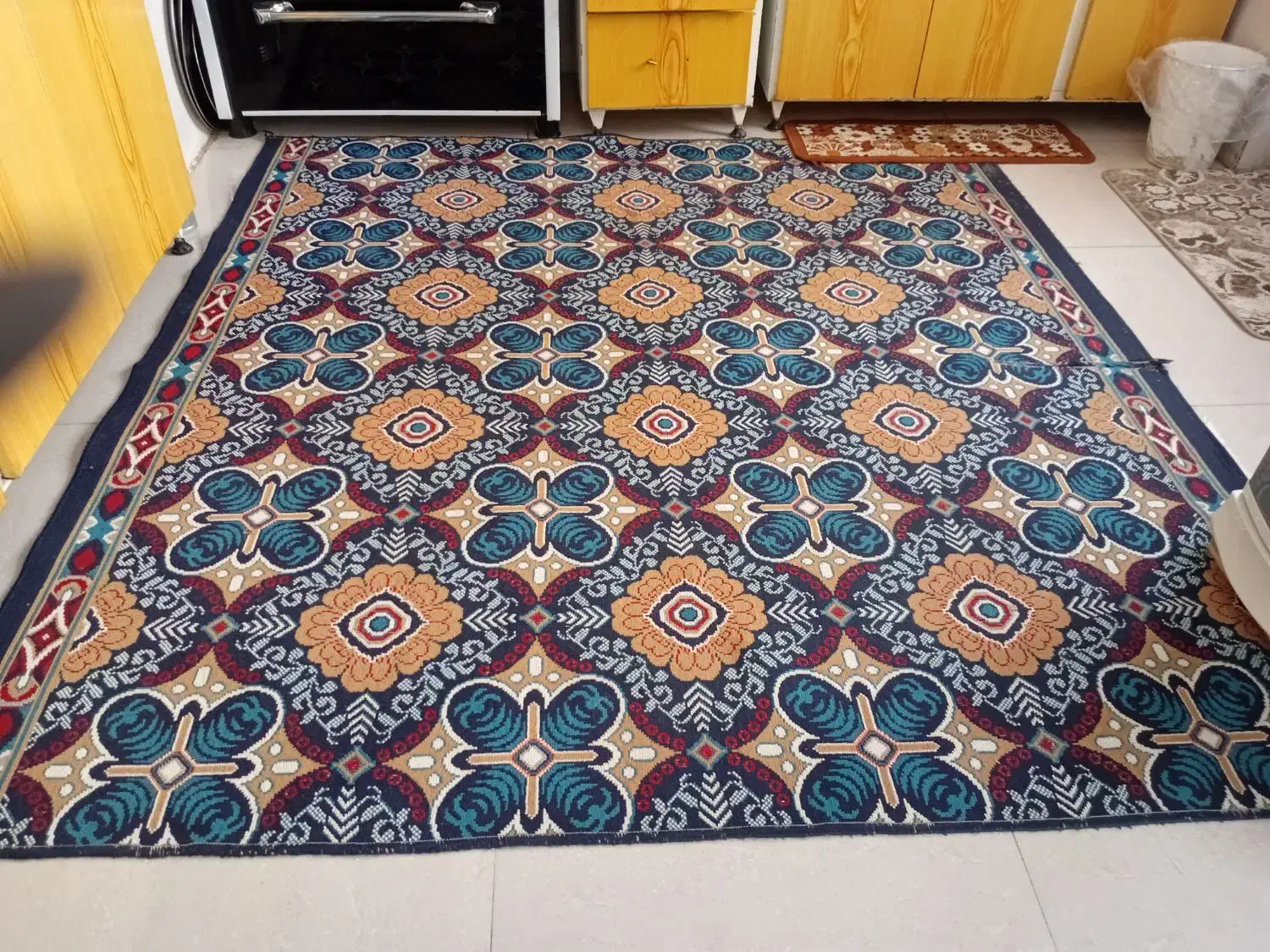 گلیم .۴ متری و یک متری|گلیم، جاجیم، گبه|خرم‌آباد, |دیوار