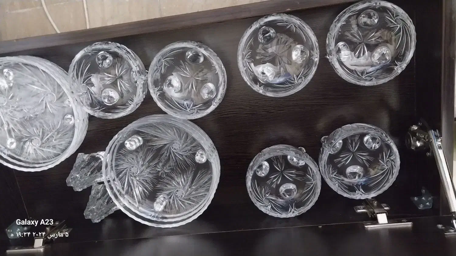 کریستال|ظروف سرو و پذیرایی|پردیس, فاز ۲|دیوار