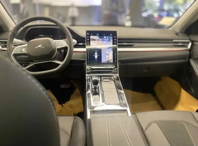 J7 خشک|خودرو سواری و وانت|اراک, |دیوار