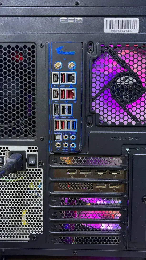 کیس گیم/رندر اقتصادی|رایانه رومیزی|تهران, فلسطین (میدان انقلاب)|دیوار