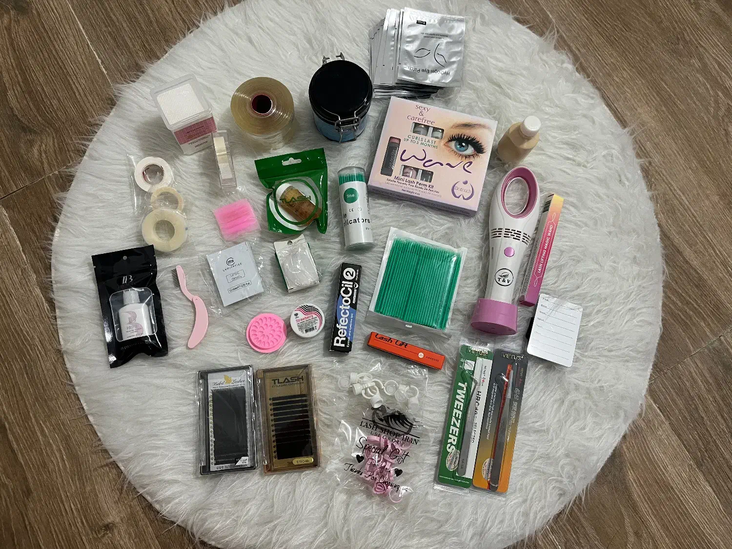 فروش لوازم اکستنشن و لیفت مژه|حراج|نوشهر, |دیوار