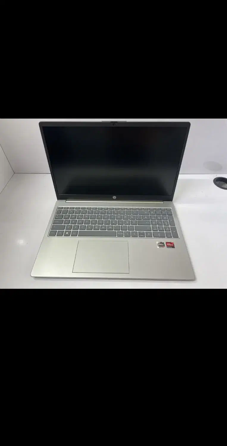 لپ تاپ Hp 15.6 در حد آکبند ۵۱۲ رم ۸|رایانه همراه|لنگرود, |دیوار