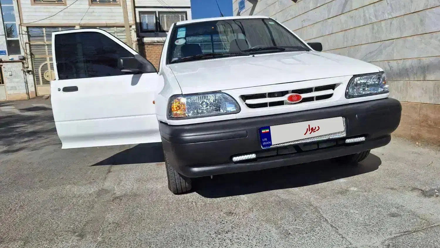 فروش فوری پراید وانت ۱۵۱|خودرو سواری و وانت|اراک, |دیوار