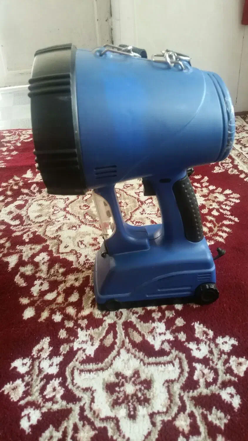 پروژکتور و چراغ قوه شکاری|کوهنوردی و کمپینگ|تهران, دکتر هوشیار|دیوار