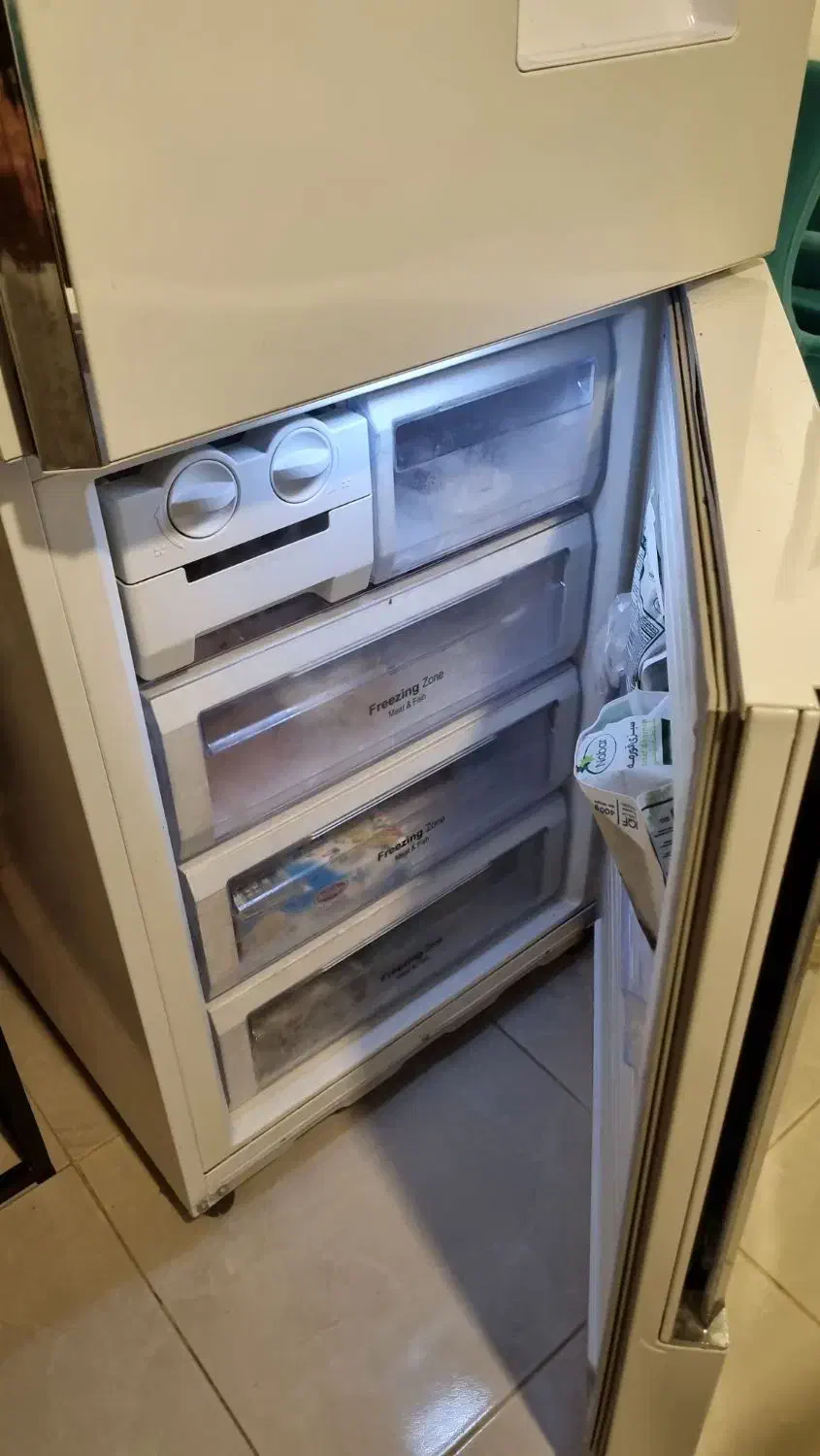 یخچال دیپوینت|یخچال و فریزر|صومعه‌سرا, |دیوار