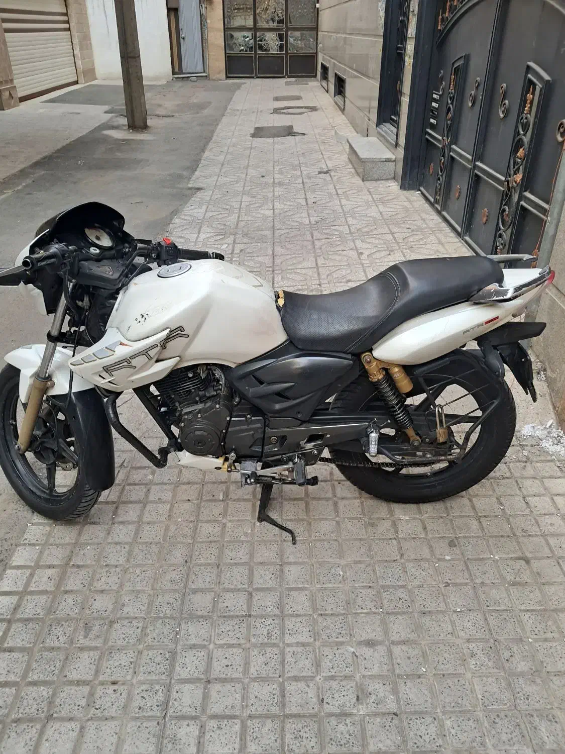 اپاچی ۱۸۰ مدل ۸۹|موتورسیکلت|تهران, سلسبیل جنوبی|دیوار