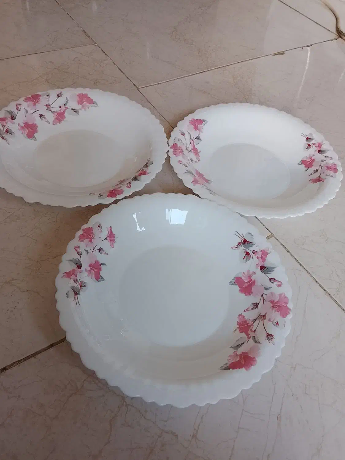 سه دست خورشت خوری نونو زیبا|ظروف سرو و پذیرایی|معمولان, |دیوار