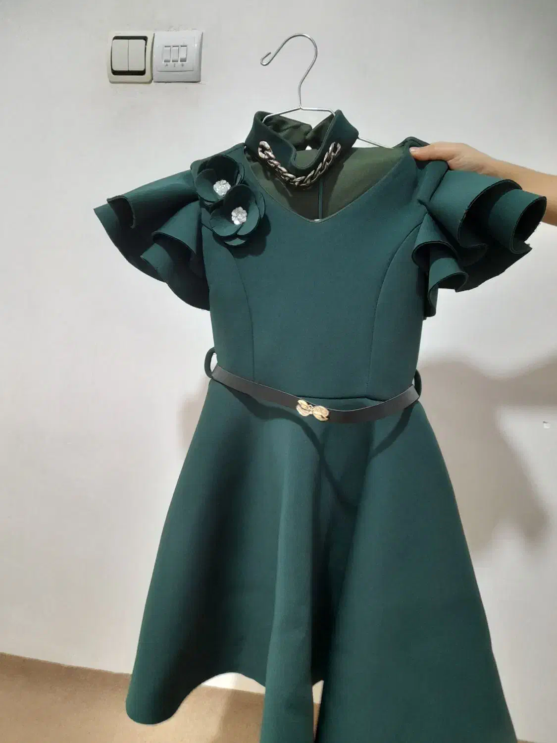 فروش لباس دخترانه|لباس|میانه, |دیوار