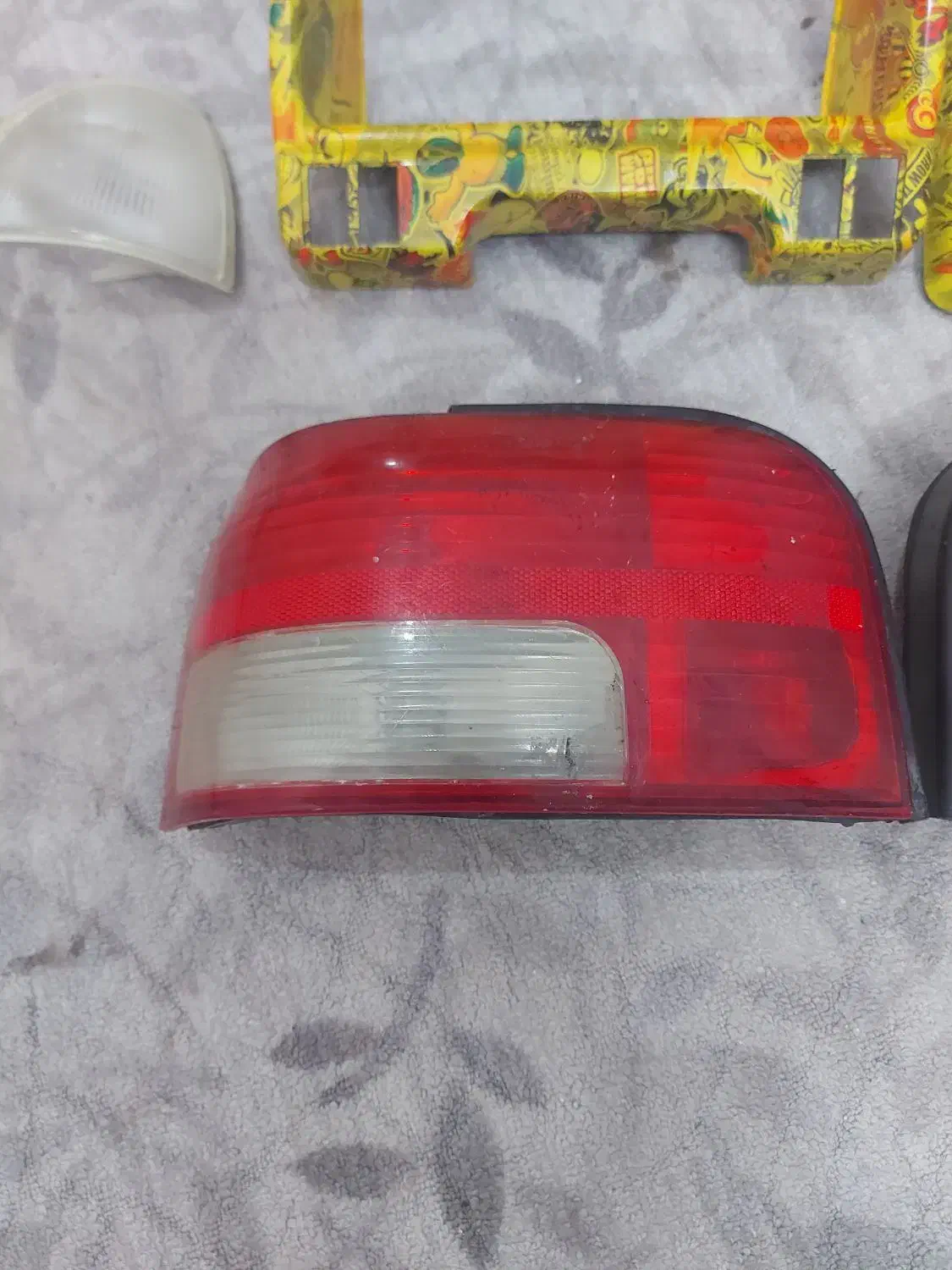 فنرفاب ۱۱۱نوفوری وسایل پراید کمک عقب خطر  و راهنما|قطعات یدکی و لوازم جانبی|زاهدان, |دیوار