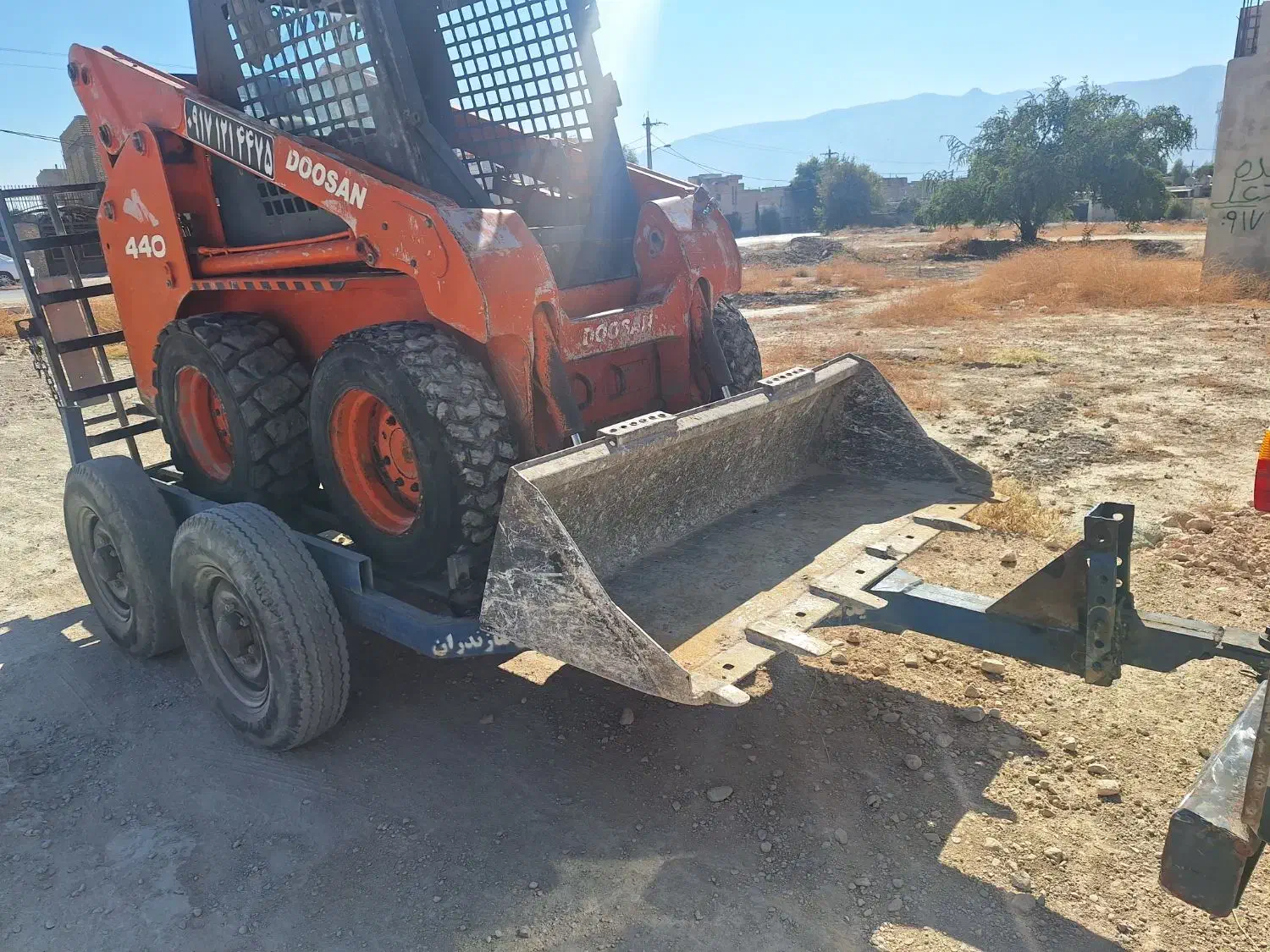 بابکت دوسان ۴۴۰|خودرو سنگین|کازرون, |دیوار