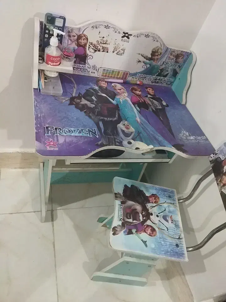 میز تحریر|میز تحریر و کامپیوتر|گرگان, |دیوار