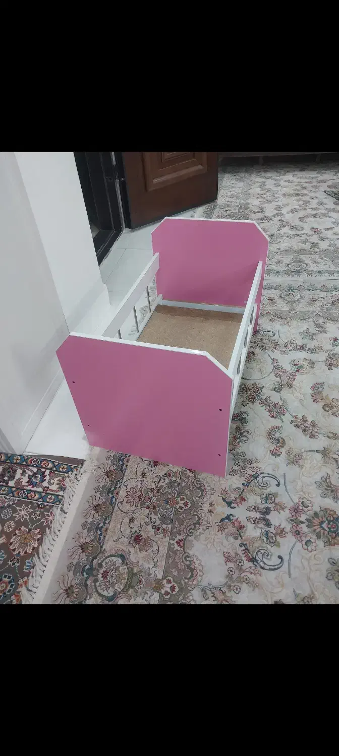 تخت نوزاد|تخت و صندلی بچه|قم, انسجام|دیوار