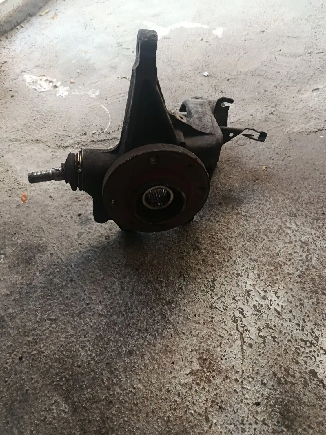 بورژن سمند ملی یه کوچولو برش خورده|قطعات یدکی و لوازم جانبی|پارس‌آباد, |دیوار