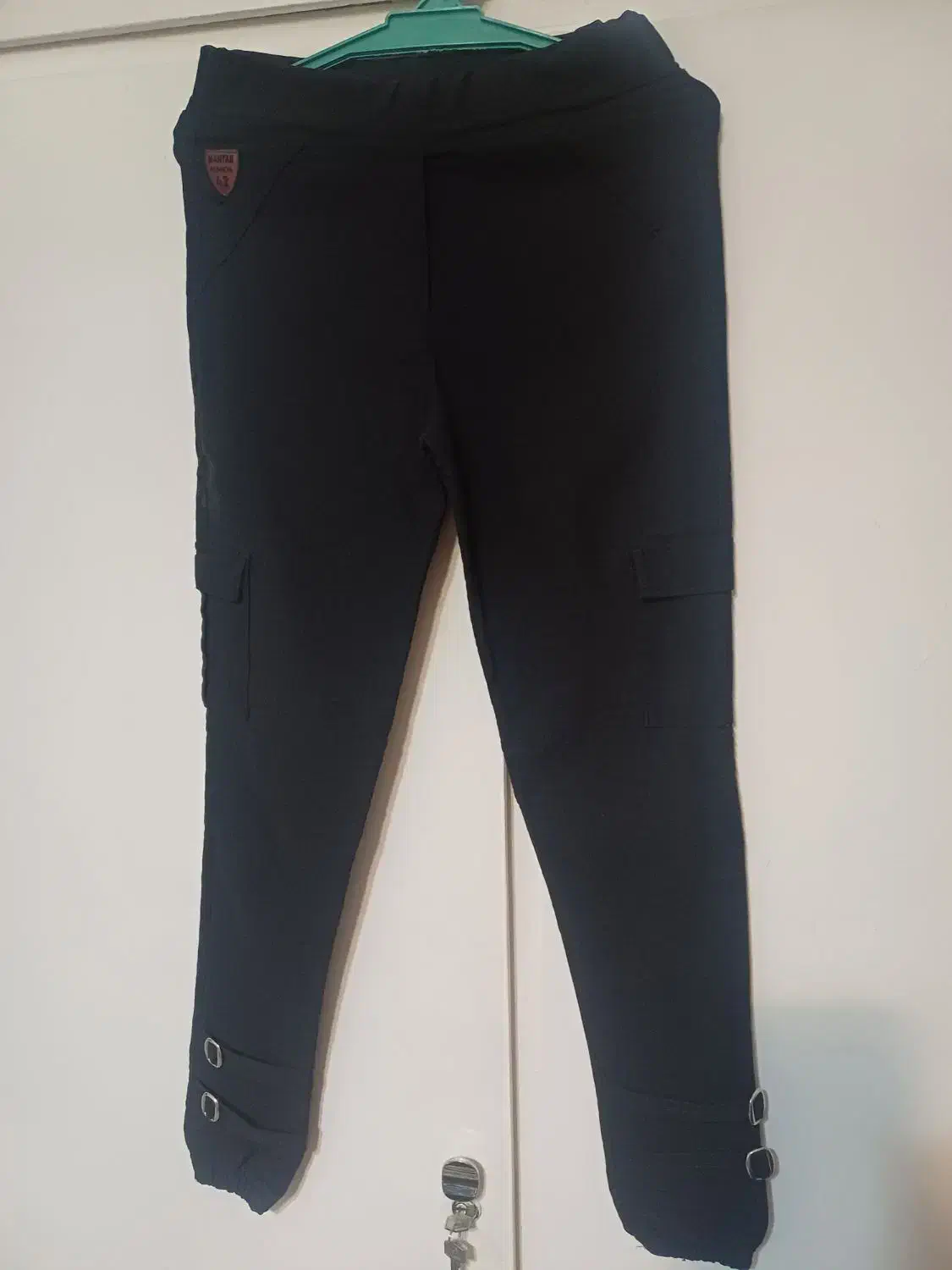 فروش تعدادی شلوار لی و کشی زنانه|لباس|تهران, جوادیه تهرانپارس|دیوار