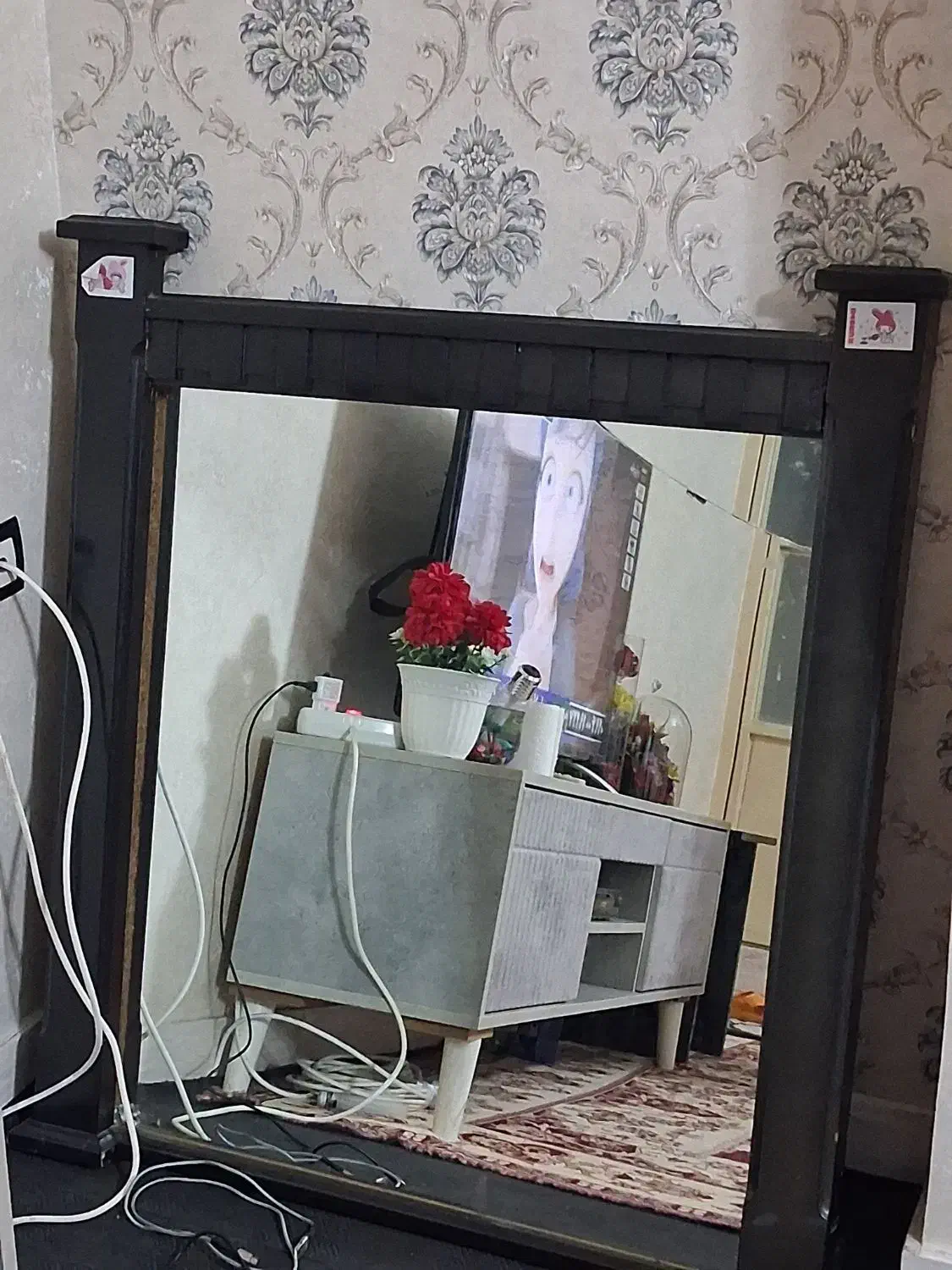 میز آرایشی|مبلمان خانگی و میز عسلی|کازرون, |دیوار