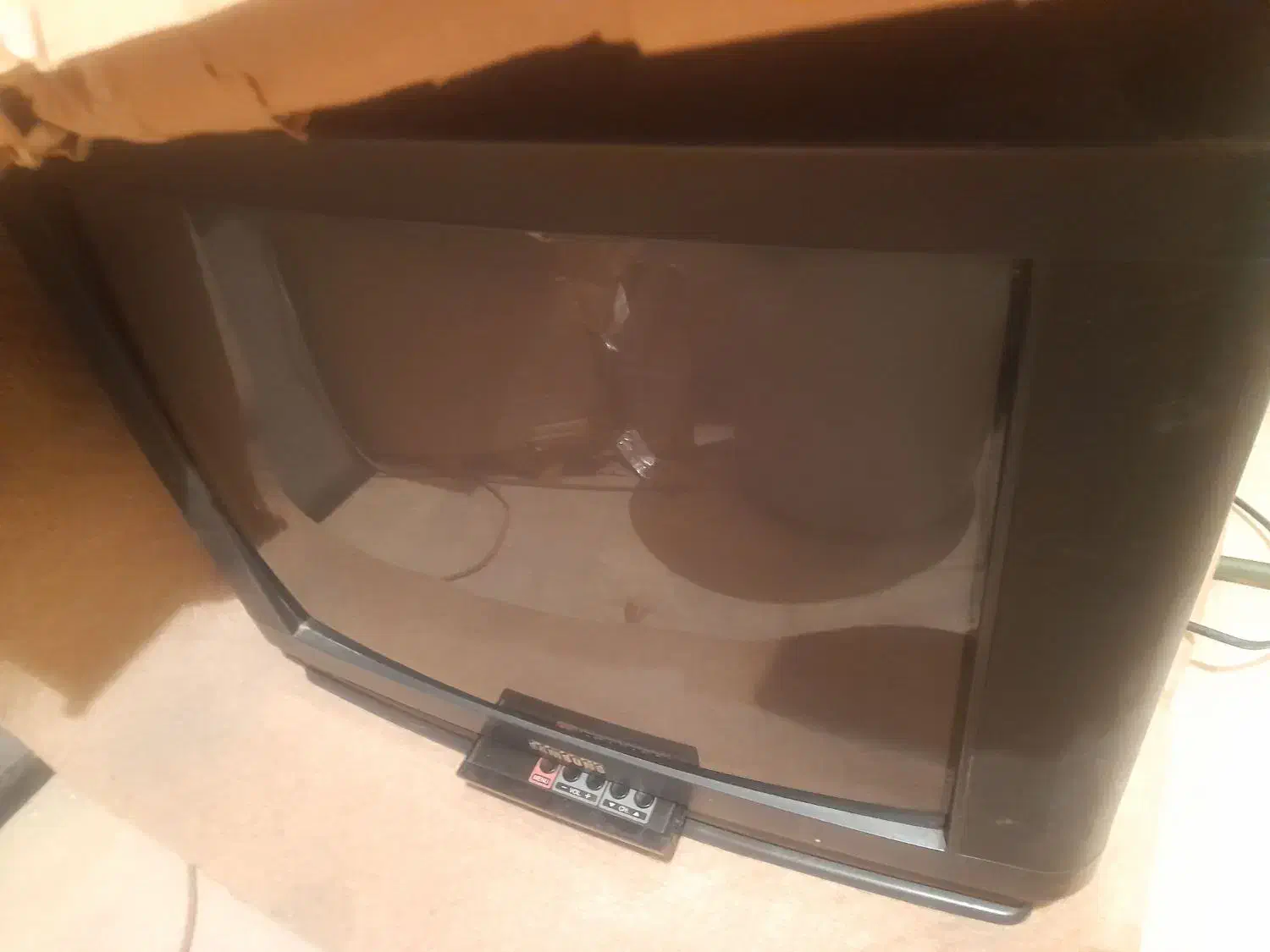 تلویزیون|تلویزیون و پروژکتور|رودهن, |دیوار